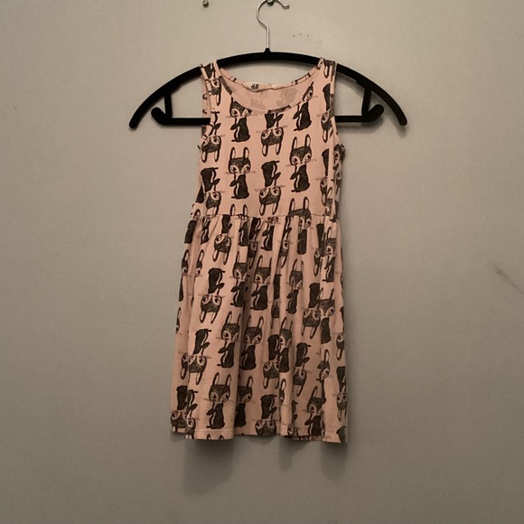 Super cute bunny dress! - Picture 2 of 3